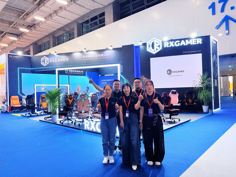 Anji Ruixing Furniture Co., Ltd. espone con successo alla 57a Fiera Internazionale del Mobile in Cina (Guangzhou)